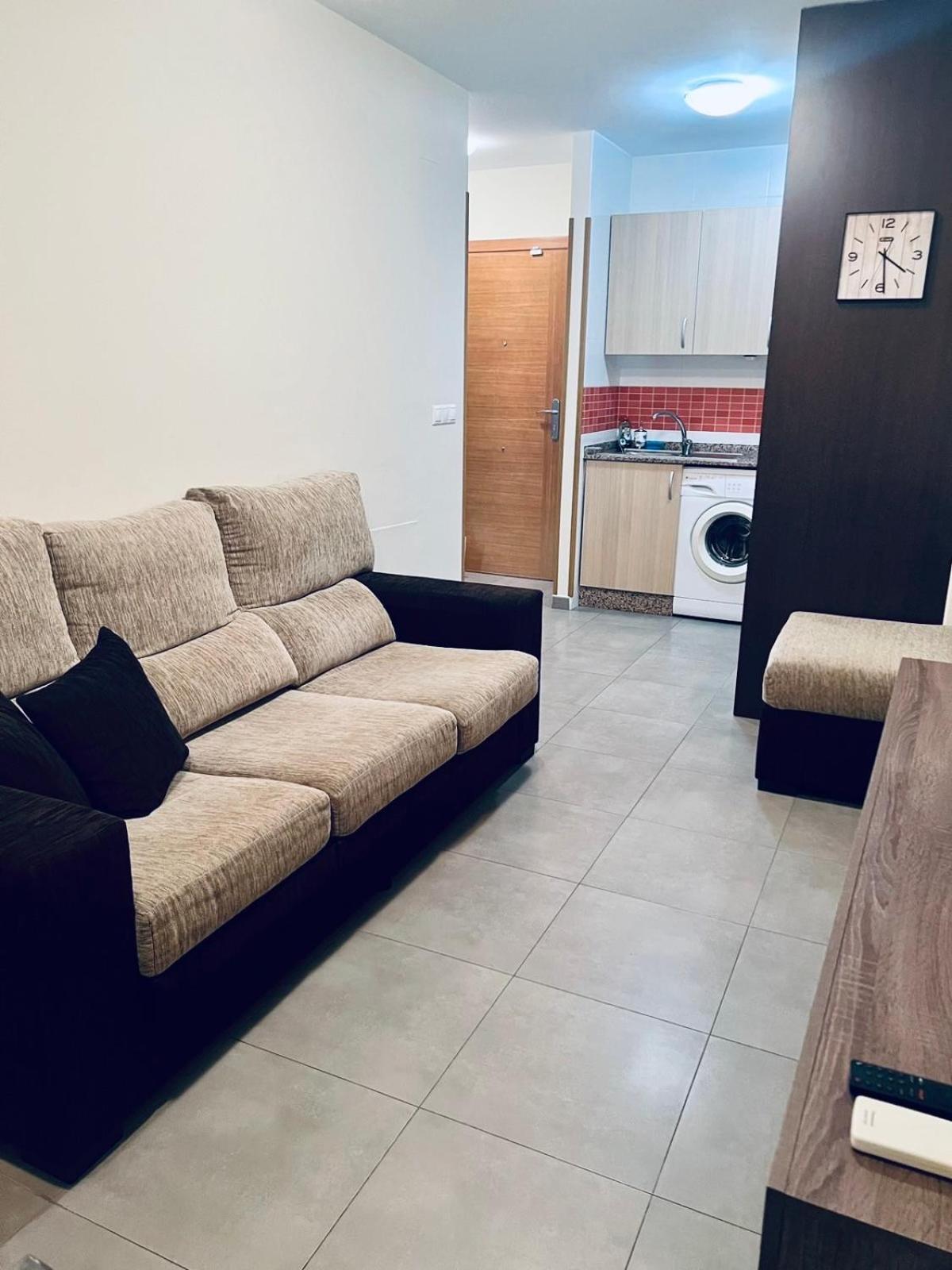 Nice And New Furnished Apartments In Torrevieja Centre Exterior foto